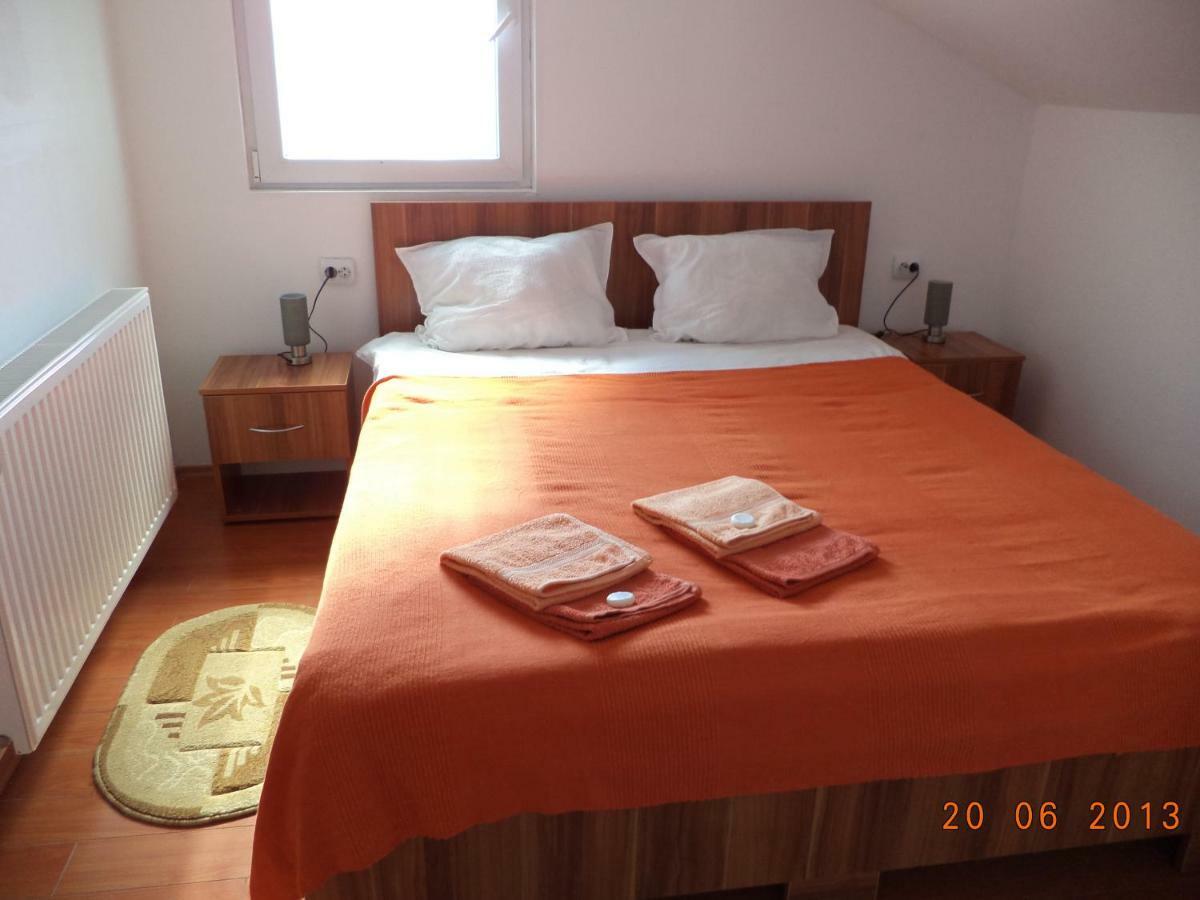 RîşnovCasa Bella别墅 外观 照片